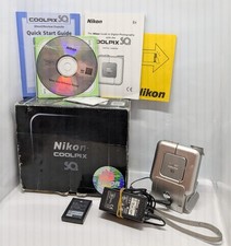 Nikon Coolpix SQ Digitalkamera
