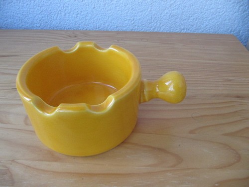 Aschenbecher schale mit stiel - mit,