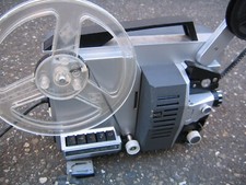 N8 Filmprojektor Revue R + 1Film funktionsfähig getestet intakt antik rar o.k.