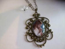 Schöne Halskette Springer