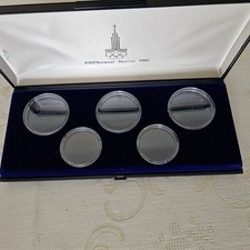 Blaue Etui mit Original