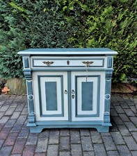 Antike Kommode massiv  aus der