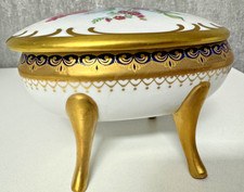 Kleine Schmuckdose aus