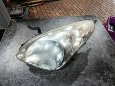 Nissan Pixo UA0 Scheinwerfer