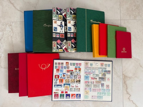 Briefmarkensammlung - /,