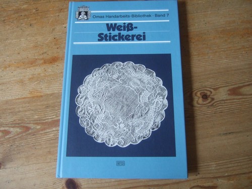 Weiß stickerei omas - /,