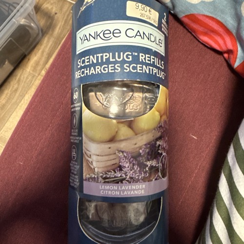 Yankee candle lemon lavender - candle,