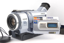 Sony DCR-TRV240E PAL Digital 8 /Hi8, Video8  Handycam Camcorder +DV-IN/OUT "TOP