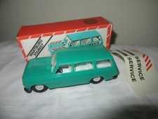 PKW Wartburg 353 Tourist