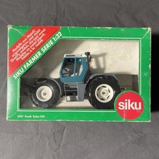 1/32 SIKU Farmer 2957 Fendt
