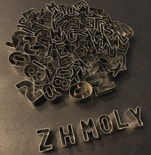 Ausstecher buchstaben und - ausstecher,