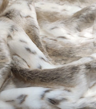 Super Deluxe Luxus Webpelz