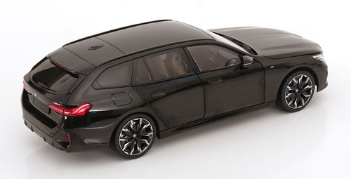 Minichamps bmw i5 m60 - 1:18,