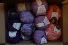 Konvolut Wollreste verschied.Farben ca. 1,6 KG hochw. ganze Knäule Lana Grossa23