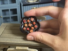 Miniatur Pralinen Teller 1:12