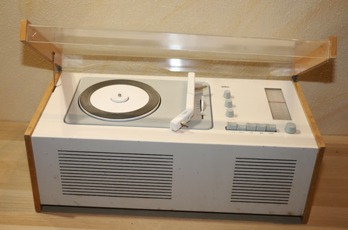 Braun 61 - braun, sk