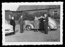 Leute vor ford taunus auto - leute,