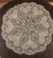 Tischdecke-Handarbeit-Häkelde