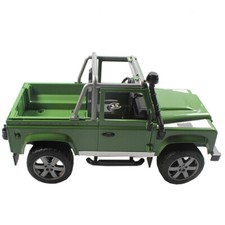 BRUDER Land Rover Defender