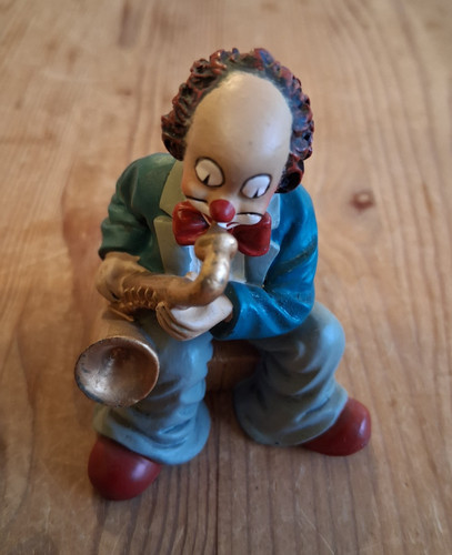Gilde clown mit - clown, saxophon