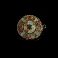 Römische Millefiorifibel, Scheibenfibel