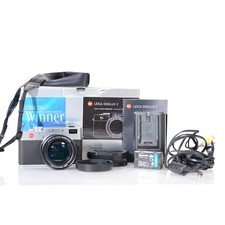 Leica Digilux 2 Kamrea mit DC Vario-Summicron 2,0-2,4/7-22,5mm ASPH. Objektiv