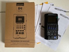 ZOOM R4 MultiTrak Handheld