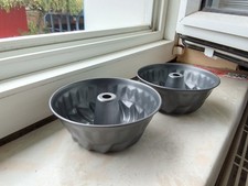 2 Backformen  kleiner Gugelhupf