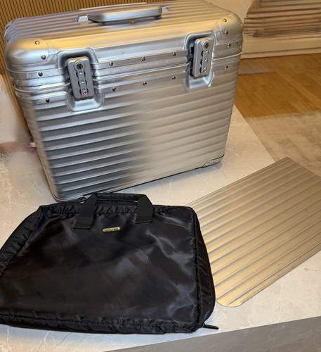 Rimowa topas pilot 928 2012 - topas,