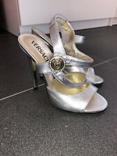 Versace High Heel Sandalen Echtleder silber, Größe 36 *NEU*