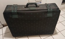 Koffer Marke Stratic gebraucht 75/55/22 cm schwarz/grünen Muster ohne Schlüssel