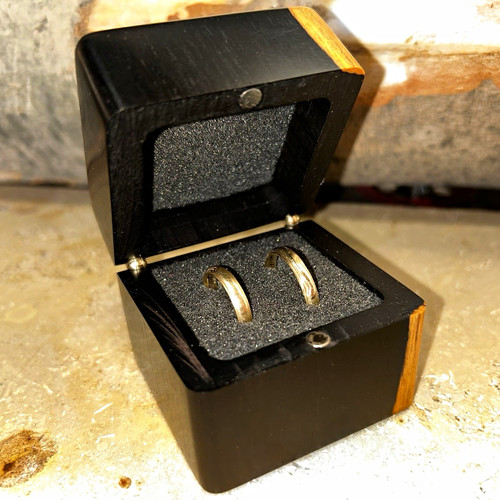 Ringschachtel aus edelholz - aus,