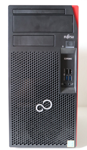Fujitsu esprimo p557 e90 - p557, |