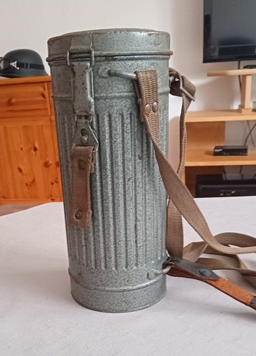 Luftschutz gasmaskendose auer - luftschutz,