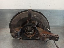 3870A007 achsschenkel vorne
