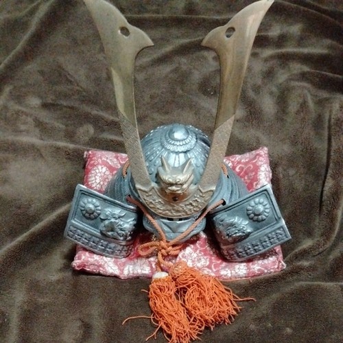 Japanischer samurai yoroi - japanischer,