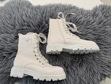 Kennel & Schmenger 39