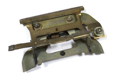 BMW 3er E30 Türöffner Türgriff Grundplatte Klappgriff vorne links 1906891