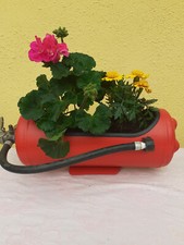 origineller Blumenkasten aus Feuerlöscher / Pflanzgefäß - Blumenschale 
