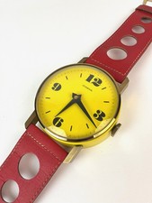 XL POSTMODERNE GROSSE WANDUHR IN ARMBANDUHRENFORM POP ART VINTAGE VON DUGENA