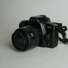 Minolta Dynax 303si mit AF