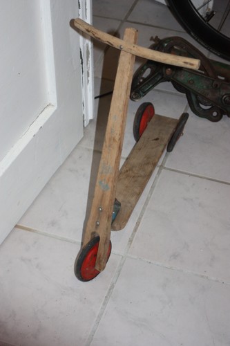 Tretroller 50er holz abc - tretroller,