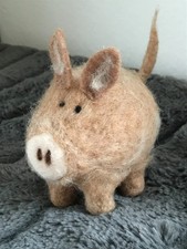 KLEINE SCHWEINCHEN aus FILZ *