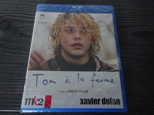 Tom ferme ein film von - à,