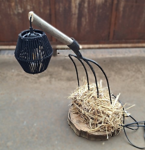 Handgefertigte heugabel lampe - handgefertigte, heugabel-lampe