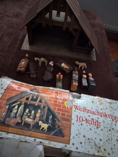 Weihnachtskrippe mit - , 10