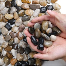 Dekorative Steine Gartendeko