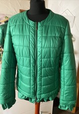 Wundervolle NEUE GRÜNE Hochwertige Daunenjacke STEPPJACKE MADELEINE 36 38 40