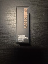 Huda Beauty Concealer