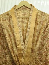 Reine Seide Beige & Grün